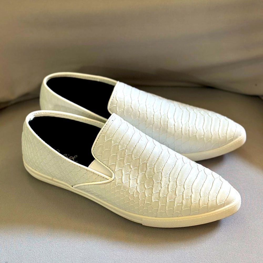 Faux Snake Skin Slip On